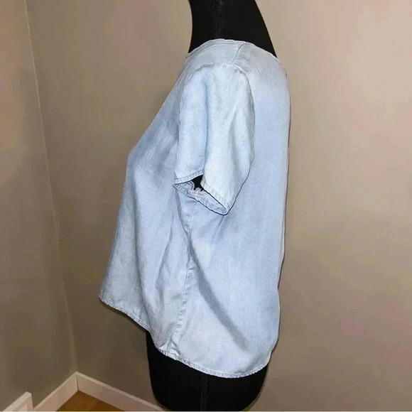 RVCA Chambray  Top - Picture 2 of 6